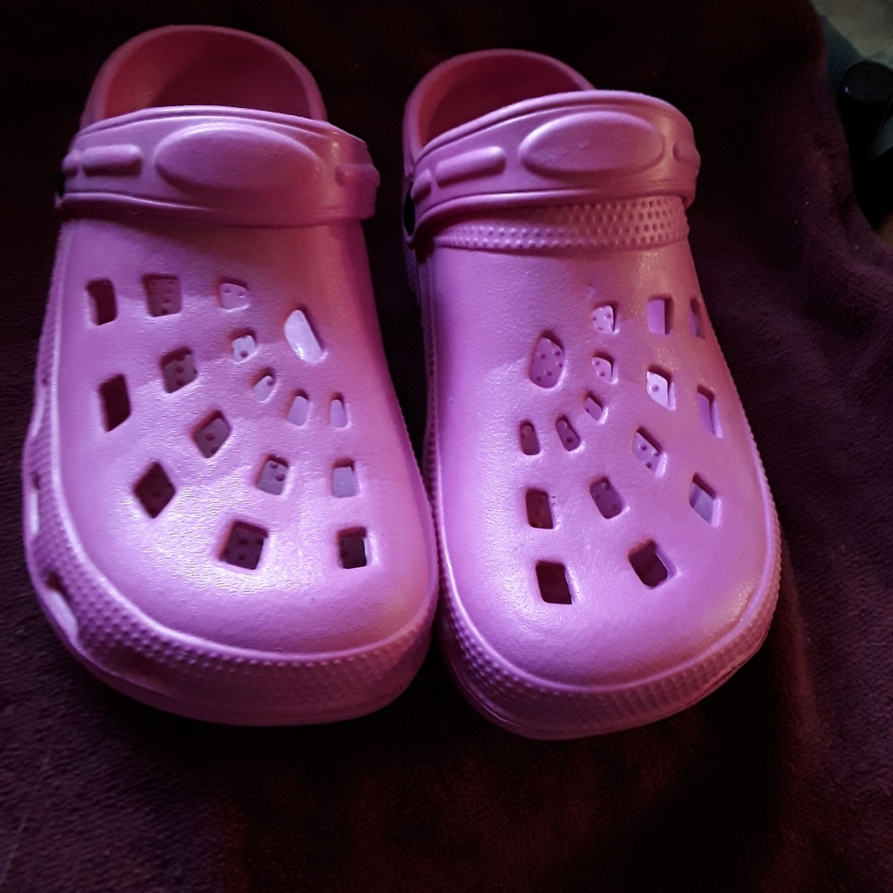 Clogs
